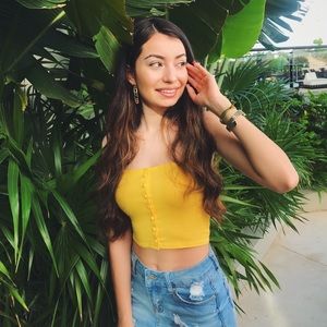 Yellow crop top!!
